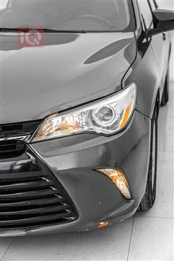 تۆیۆتا کامری